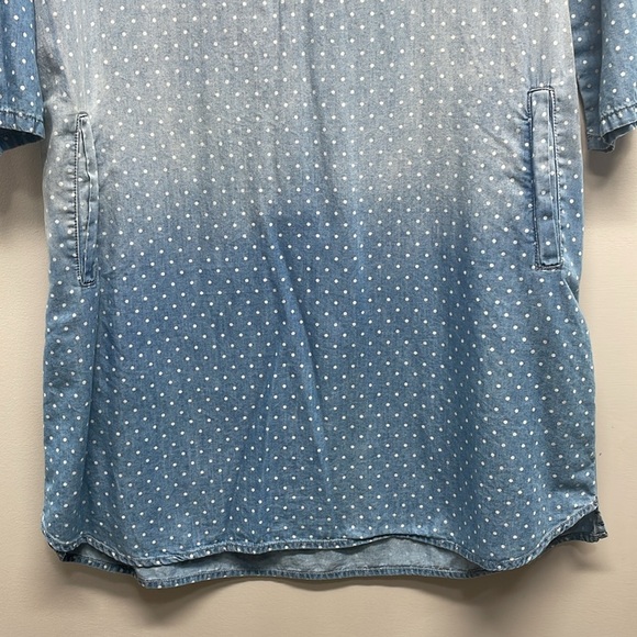 Luxology Chambray Denim Dot Shift Shirt Dress with Pockets 6 - Picture 4 of 16